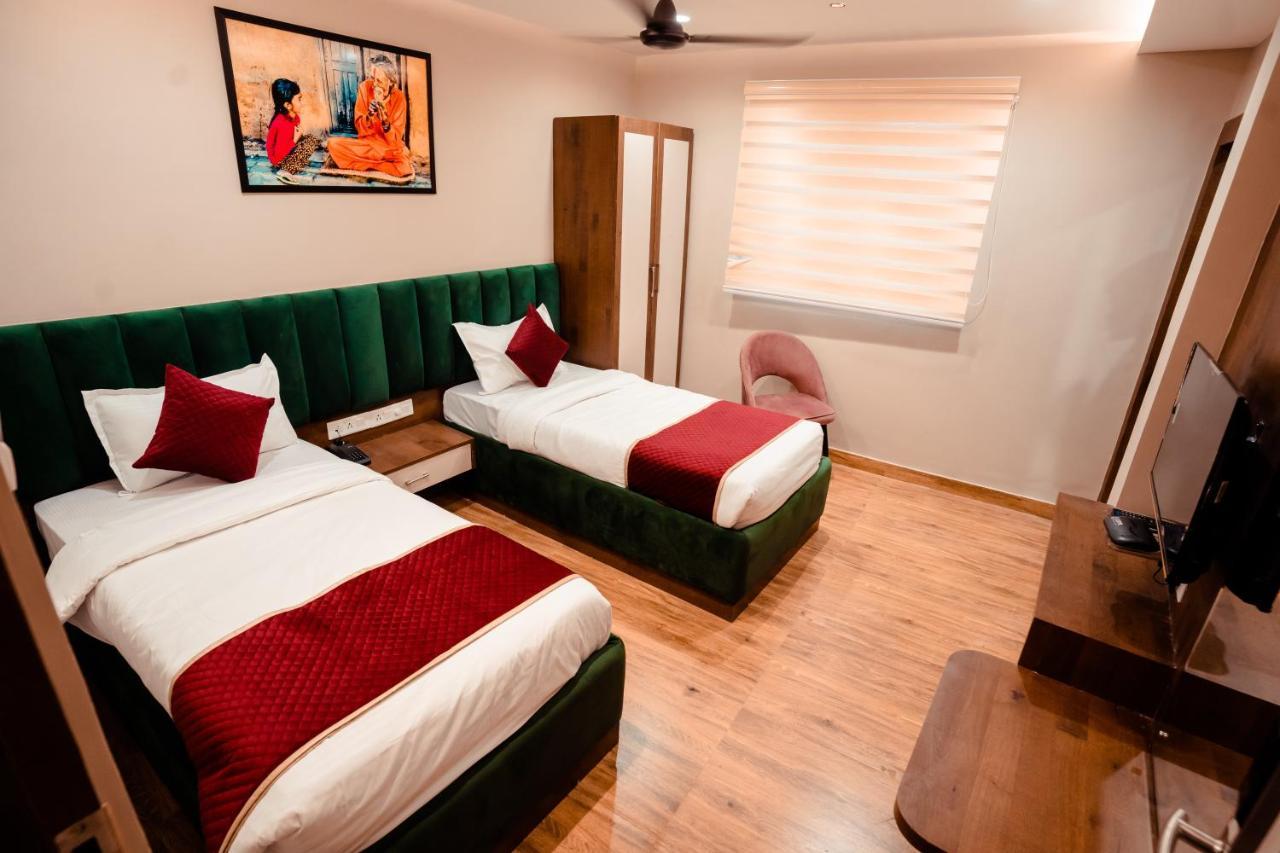 Hotel Jsr Ganga Varanasi Exterior foto